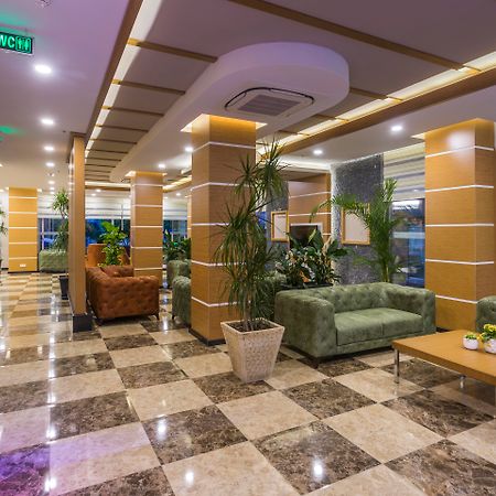 אלאניה Lonicera City Hotel מראה חיצוני תמונה