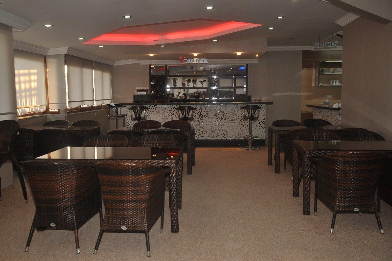 אלאניה Lonicera City Hotel מראה חיצוני תמונה