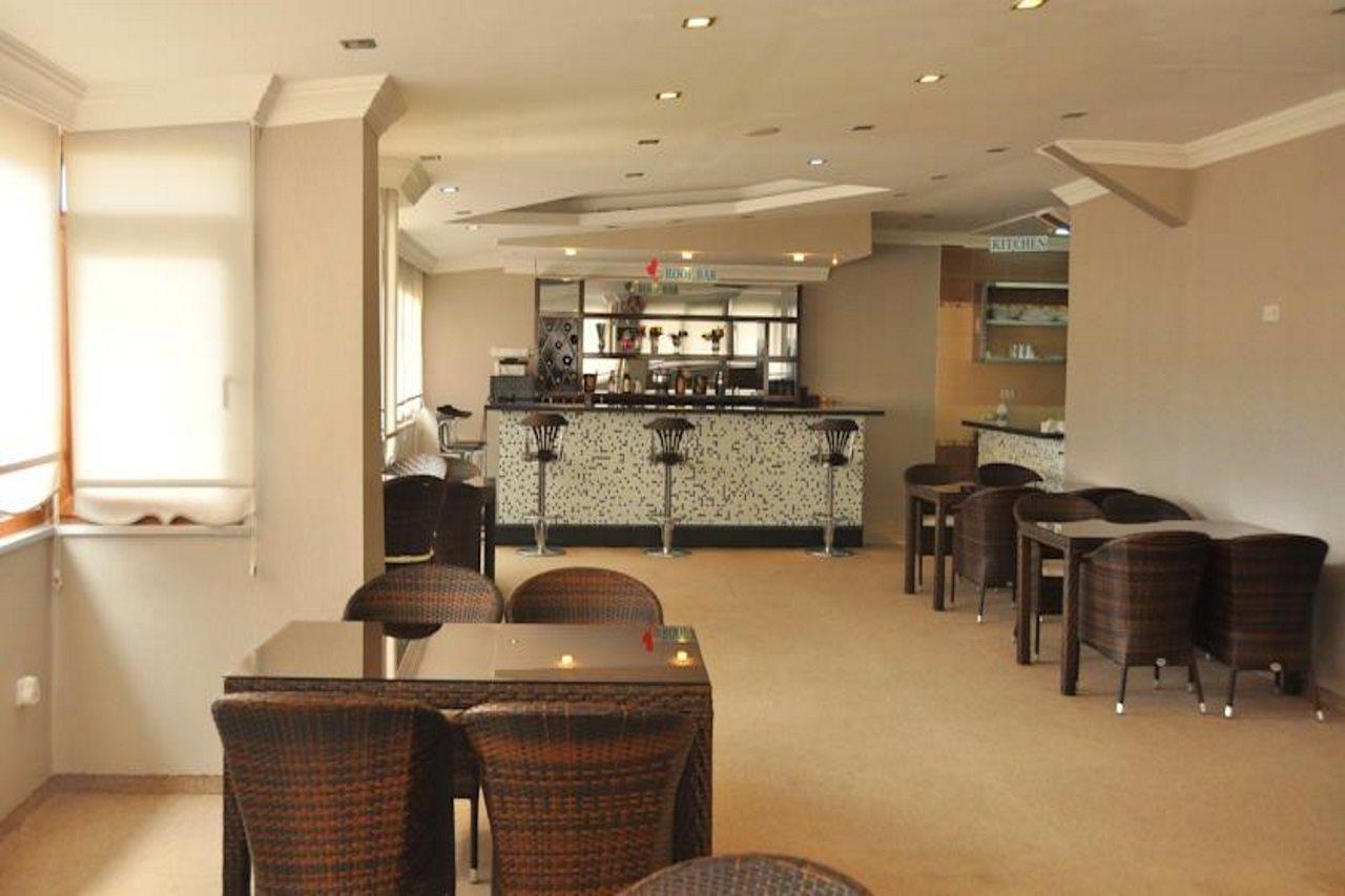 אלאניה Lonicera City Hotel מראה חיצוני תמונה