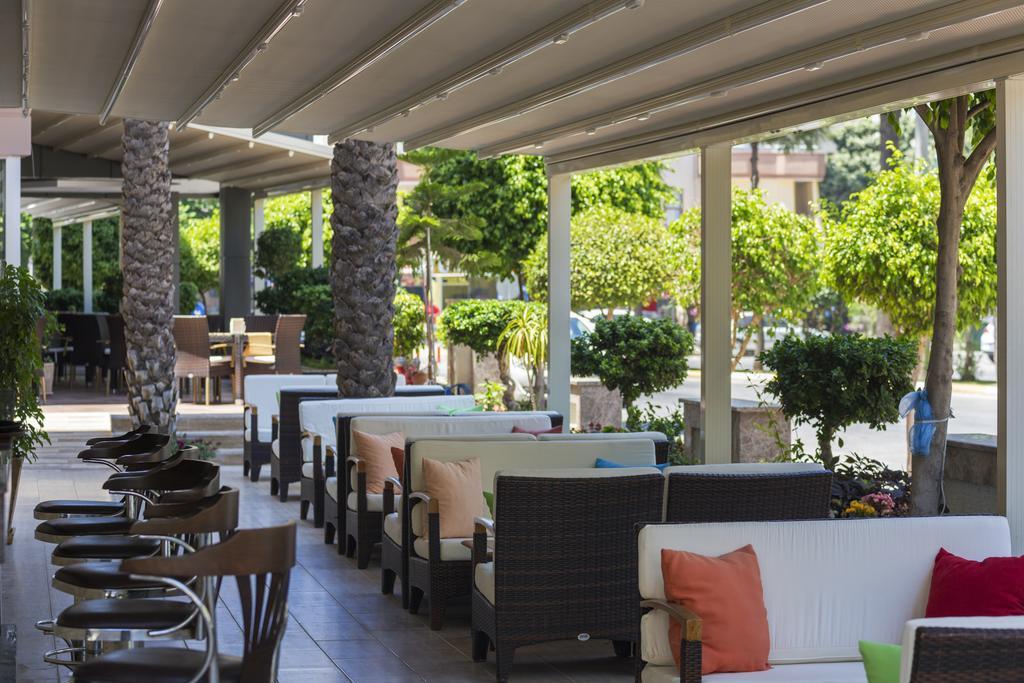 אלאניה Lonicera City Hotel מראה חיצוני תמונה